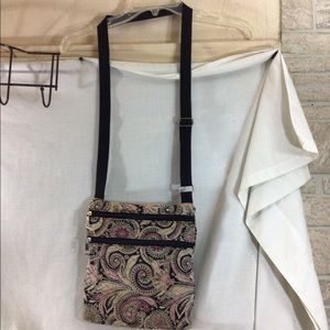 Sm Black Tan & Pink Paisley Print Crossbody Bag